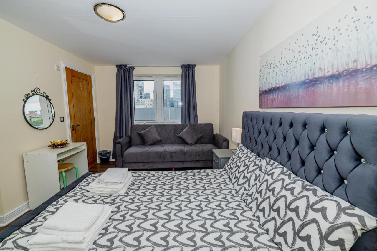 Two Bed Apartment Near Canary Wharf London Exterior foto